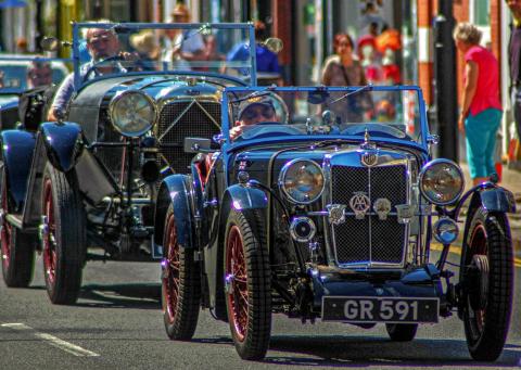 2nd place Robert Blyth - Vintage Car Rally